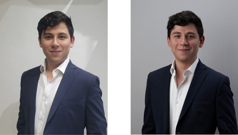 Comparación entre foto de perfil corporativo tomada con celular y con cámara profesional, de joven con saco sin corbata foto que ayuda a Cómo Ganar Autoridad en LinkedIn