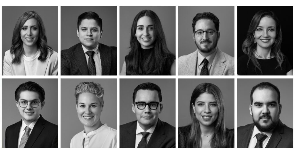 Ejemplos de Fotos Profesionales para linkedin monterrey en estudio